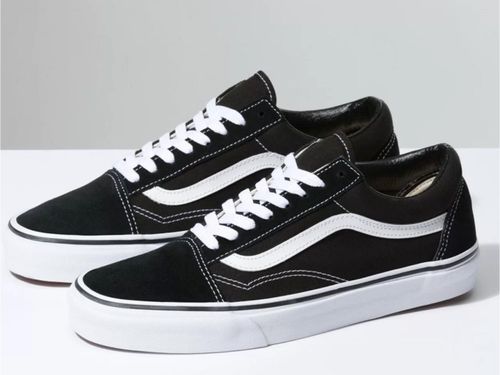 TENIS VANS WARD VN0A36EMC4RCASA PRETO
