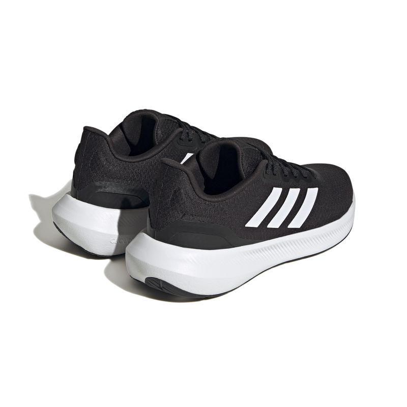 HP7556_7_FOOTWEAR_Photography_Back-Lateral-Top-View_white