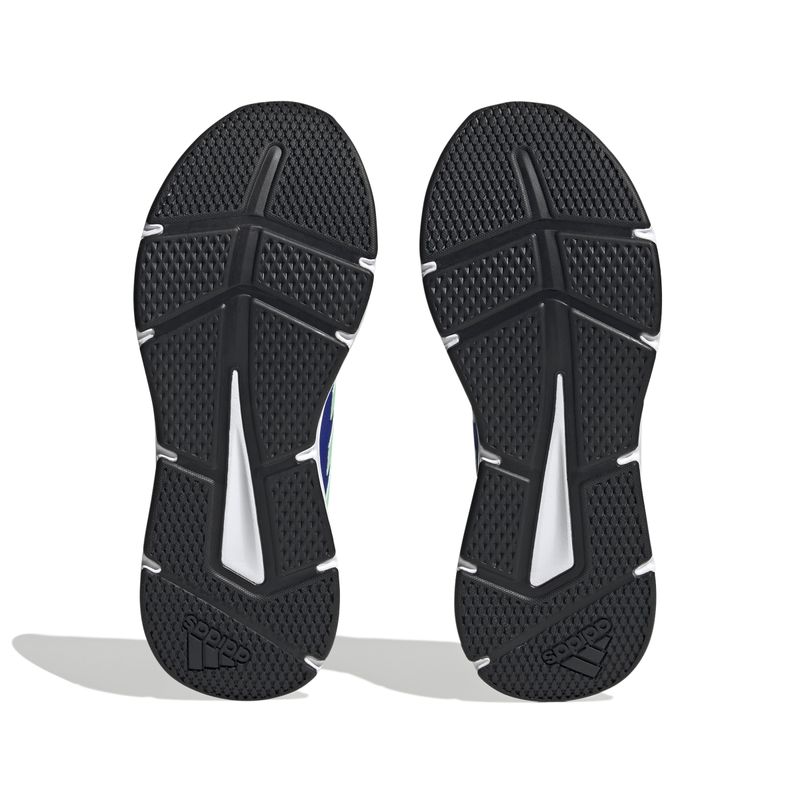 HP2416_4_FOOTWEAR_Photography_Bottom-View_white