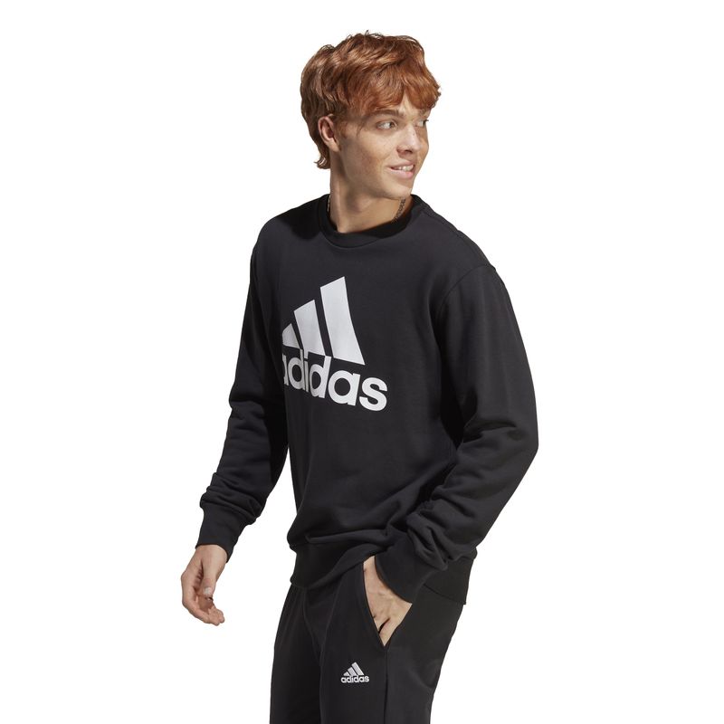 IC9324_6_APPAREL_On-Model_Side-View_white