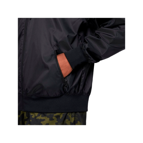 CORTA VENTO NIKE SPORTSWEAR DA0001-010 PRETO