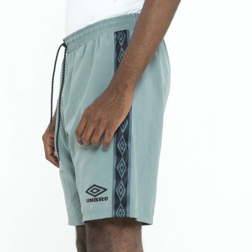 Bermuda Masculina Umbro Traditional Club