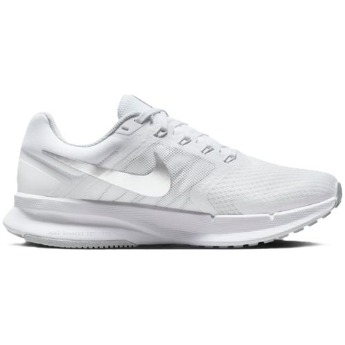 TENIS NIKE RUN SWIFT 3 DR2698-101 PRATA