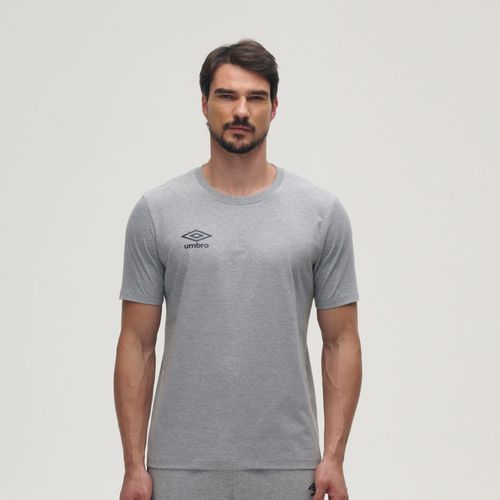 Camiseta Masculina Umbro Essential