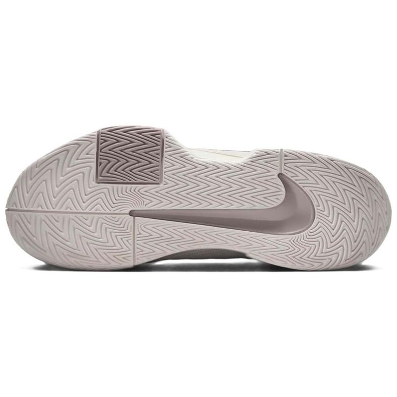 TENIS NIKE ZOOM GP CHALLENGER PRO PREMIUM FZ1243.001 BRANCO