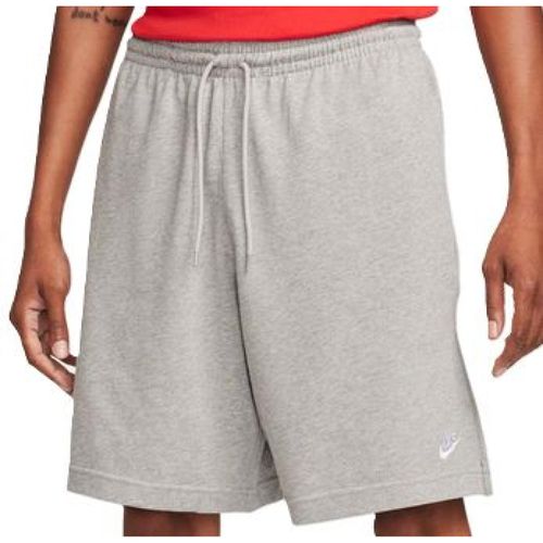 BERMUDA NIKE CLUB FQ4359-063 CINZA