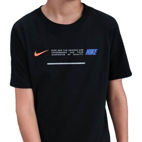 CAMISETA NIKE TEE CLUB BRAND ENERGY IF2251-010 PRETO