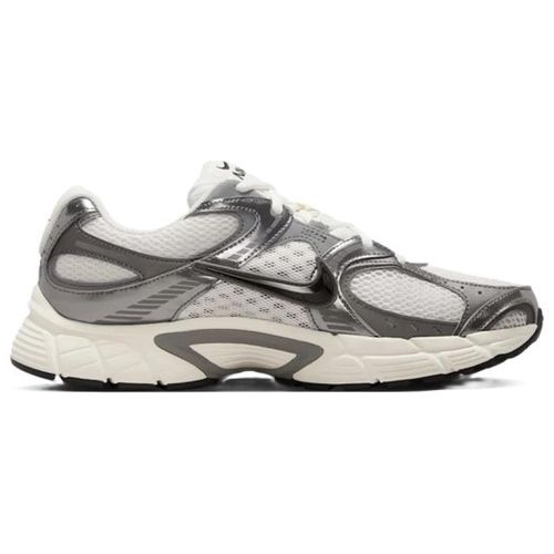 TENIS NIKE V5 RNR HJ5228-009 PRATA BRANCO